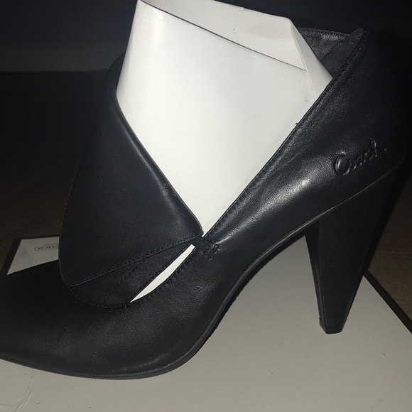 Coach heels - Picture 3 of 4